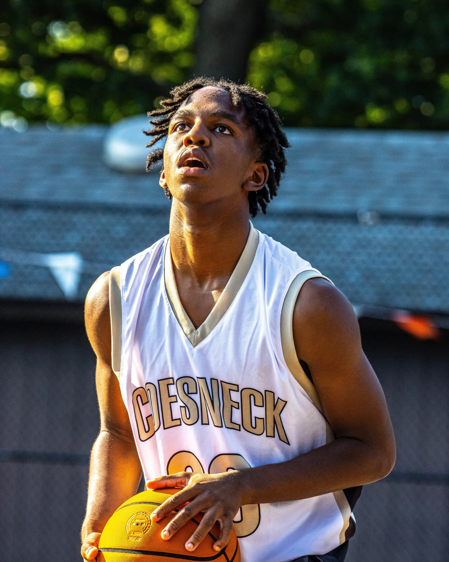Aviation Athletics player at the free-throw line at Coes Neck Park